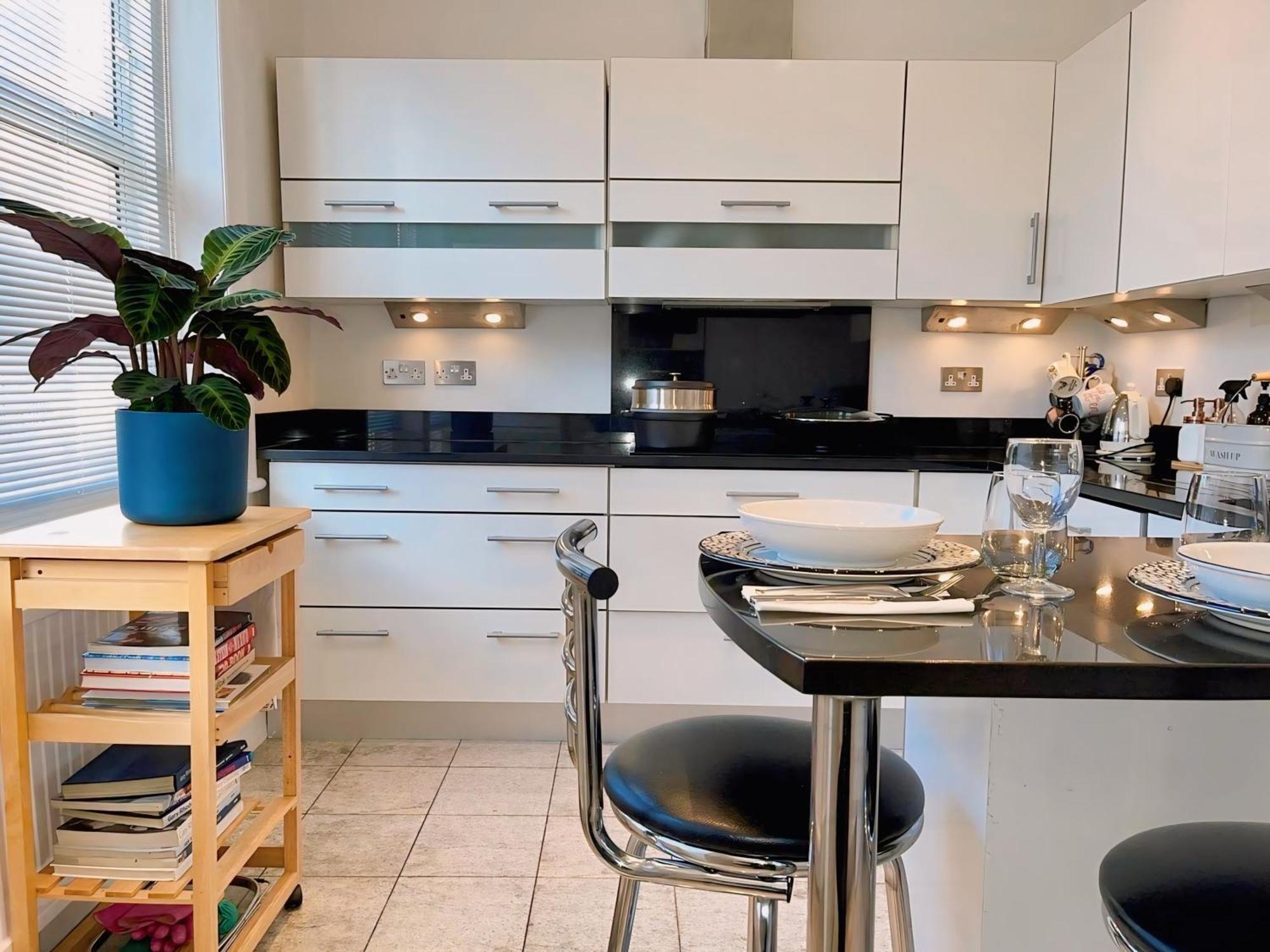 Spacious Belsize Park Close To Station London