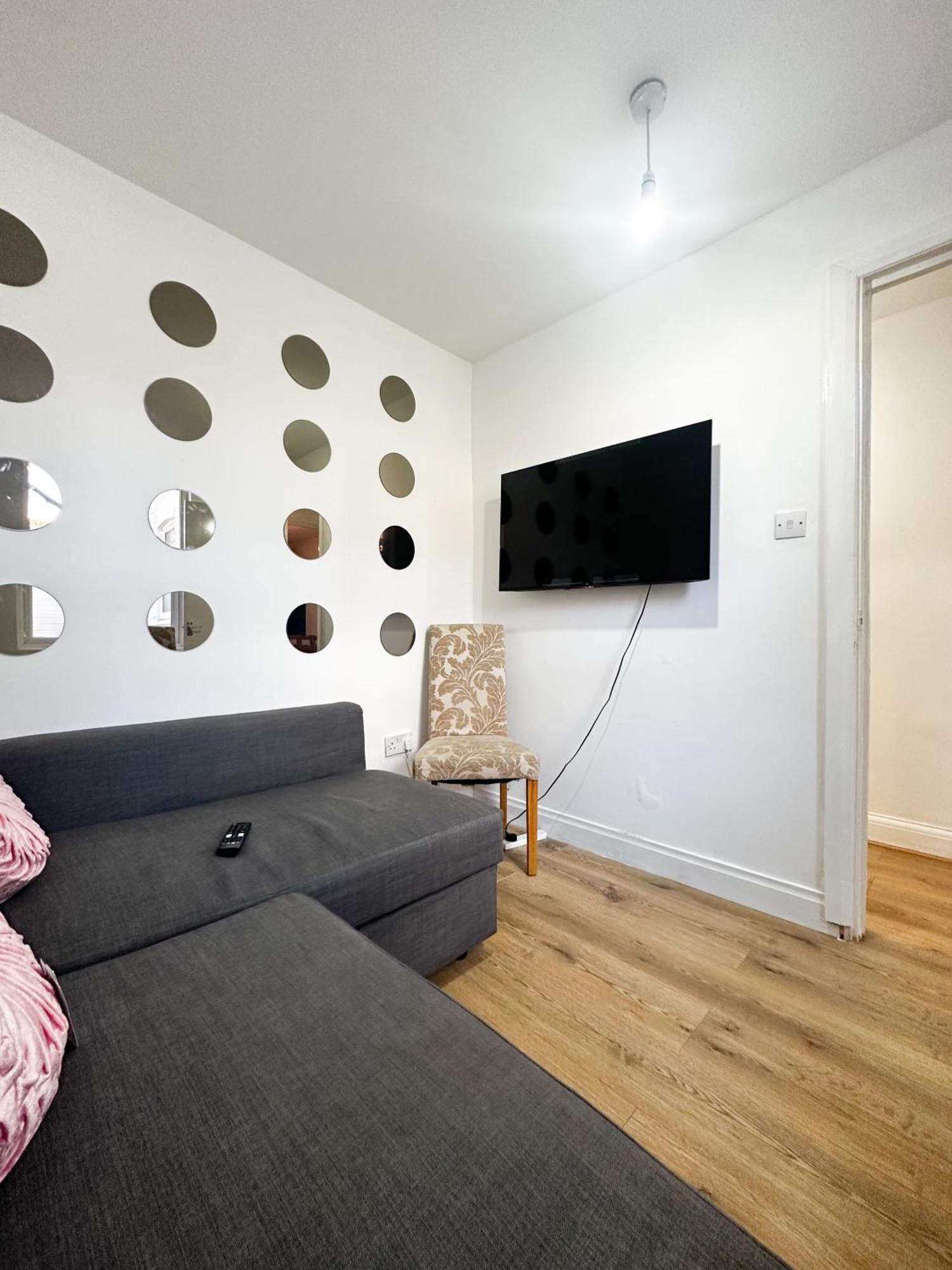 In Tooting Holiday home London
