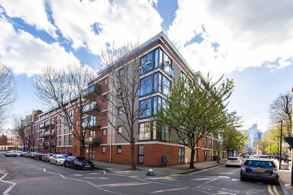 Apartment Stylish 1 Bedroom Near Shoreditch - 10 Min Walk London