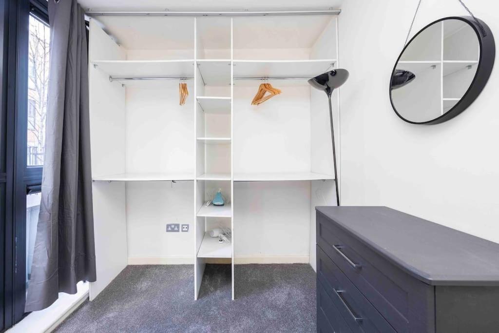 Stylish 1 Bedroom Near Shoreditch - 10 Min Walk Apartment