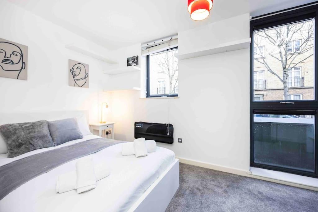 Stylish 1 Bedroom Near Shoreditch - 10 Min Walk Apartment