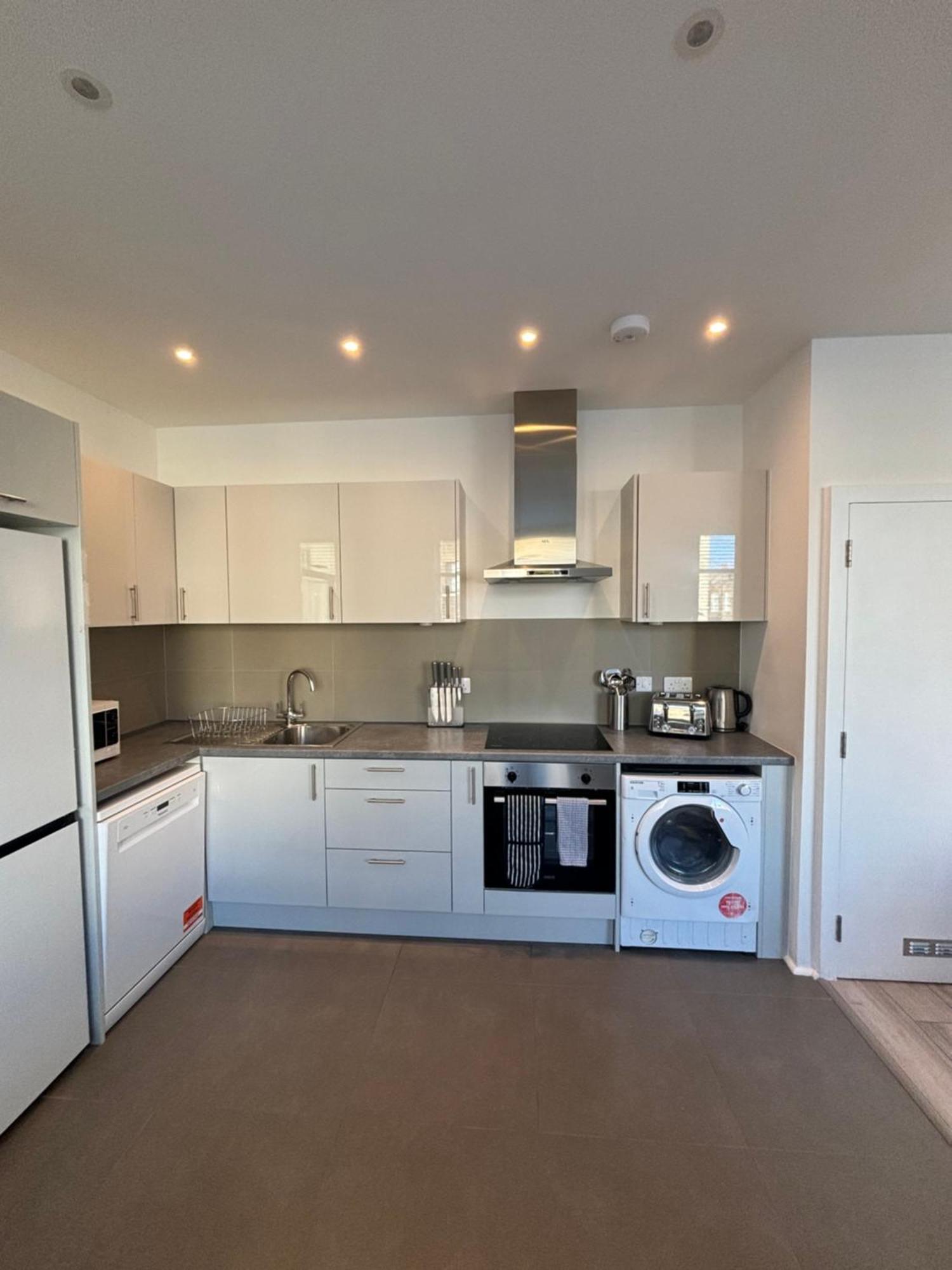 Apartment Access Euston *