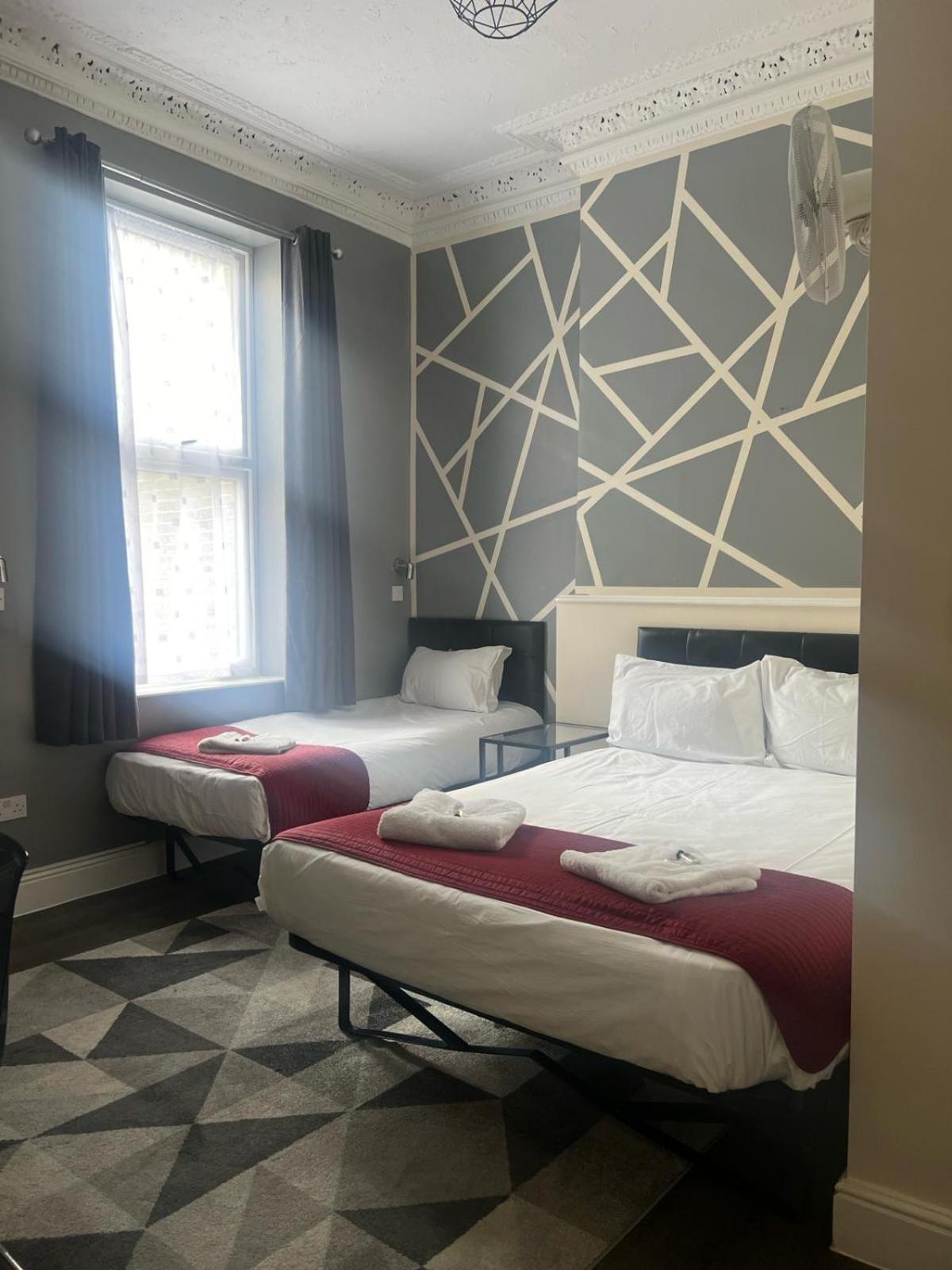 Hotel Saba And
