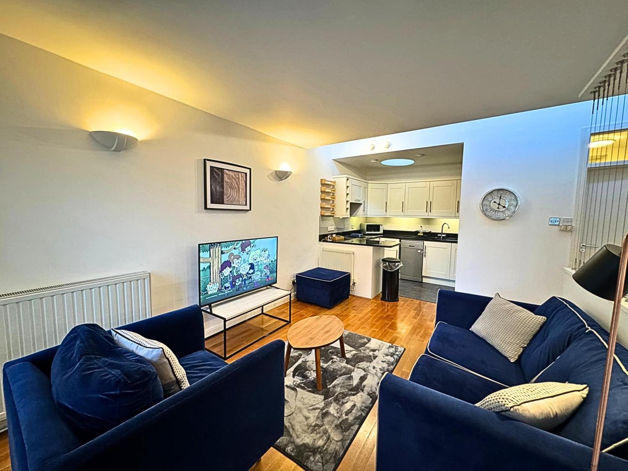 Kensington Mews Retreat: Hyde Park Hideaway *