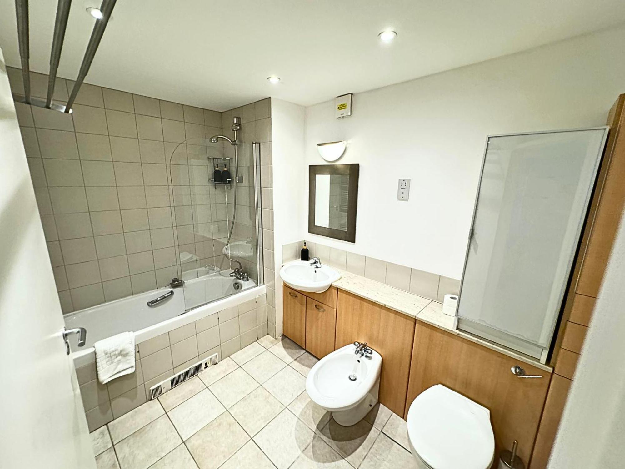 Kensington Mews Retreat: Hyde Park Hideaway Holiday home London