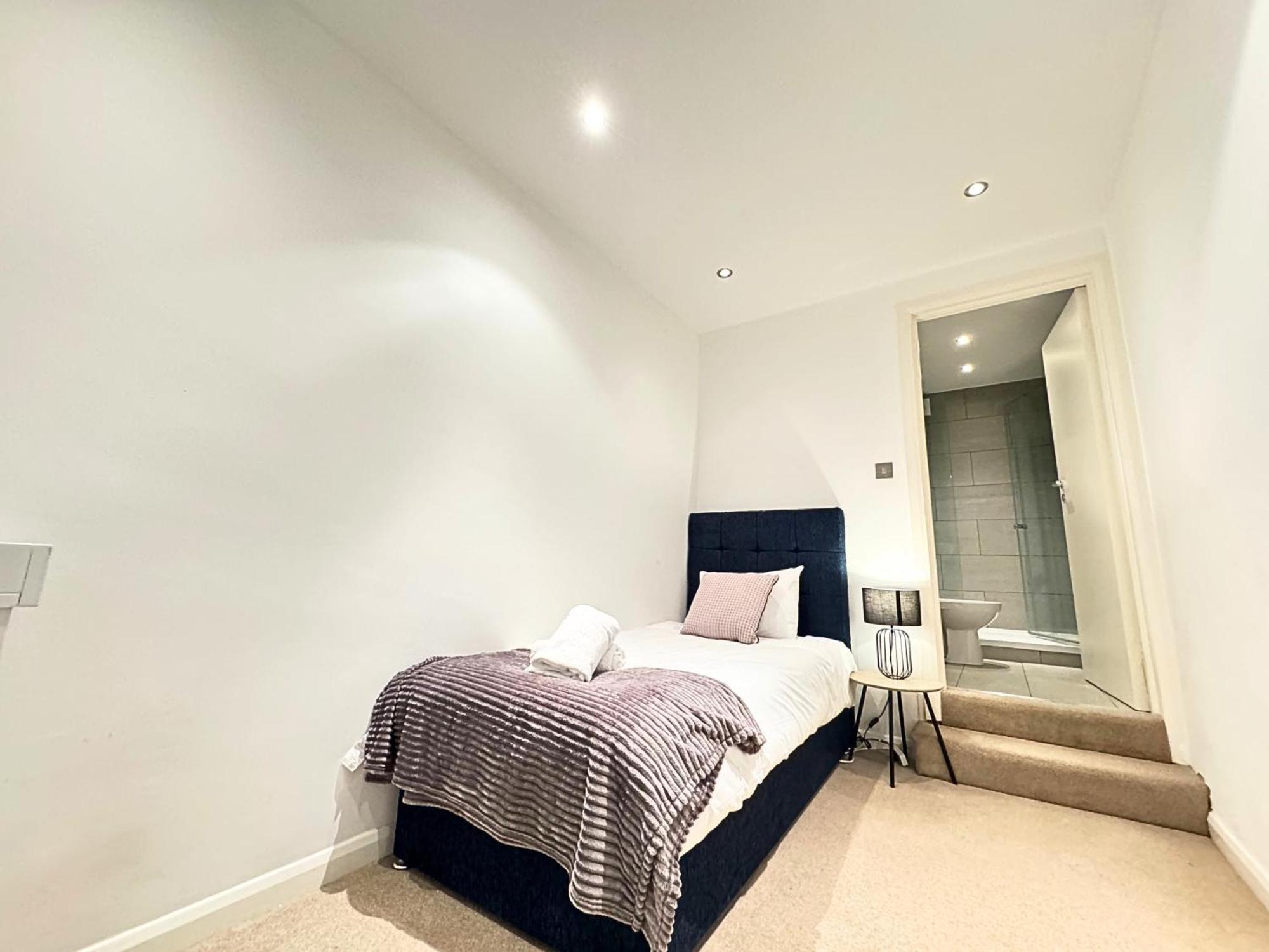 Kensington Mews Retreat: Hyde Park Hideaway * London