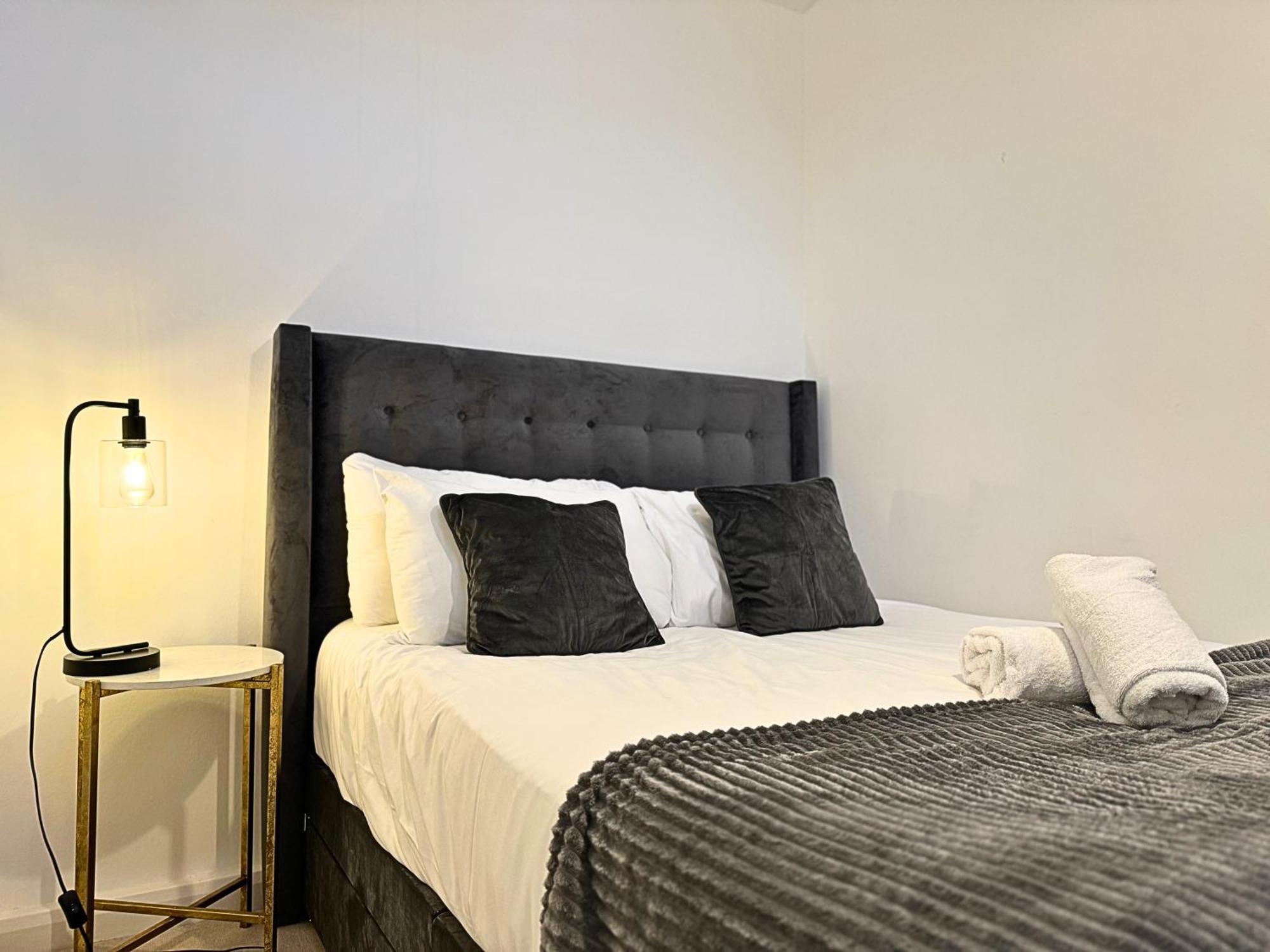 Kensington Mews Retreat: Hyde Park Hideaway Holiday home