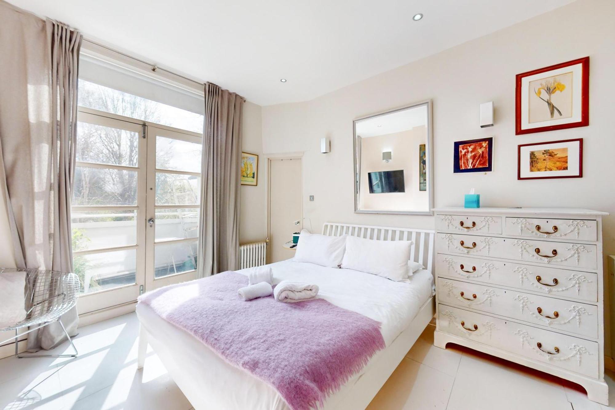 1 Bed Maisonette With Garden - 1 Min To Station Share Save *