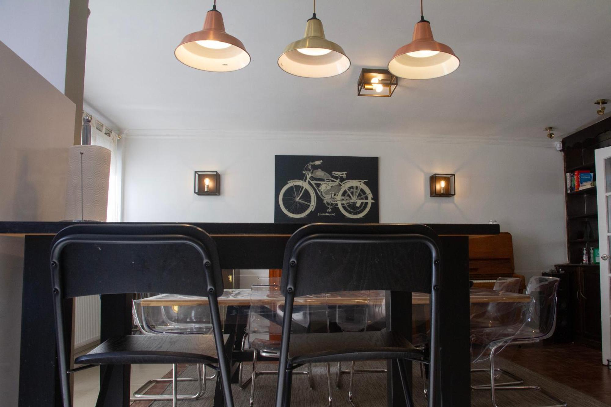 Spacious 4-bedroom Townhouse With Garden- Perfect For Groups! Londres