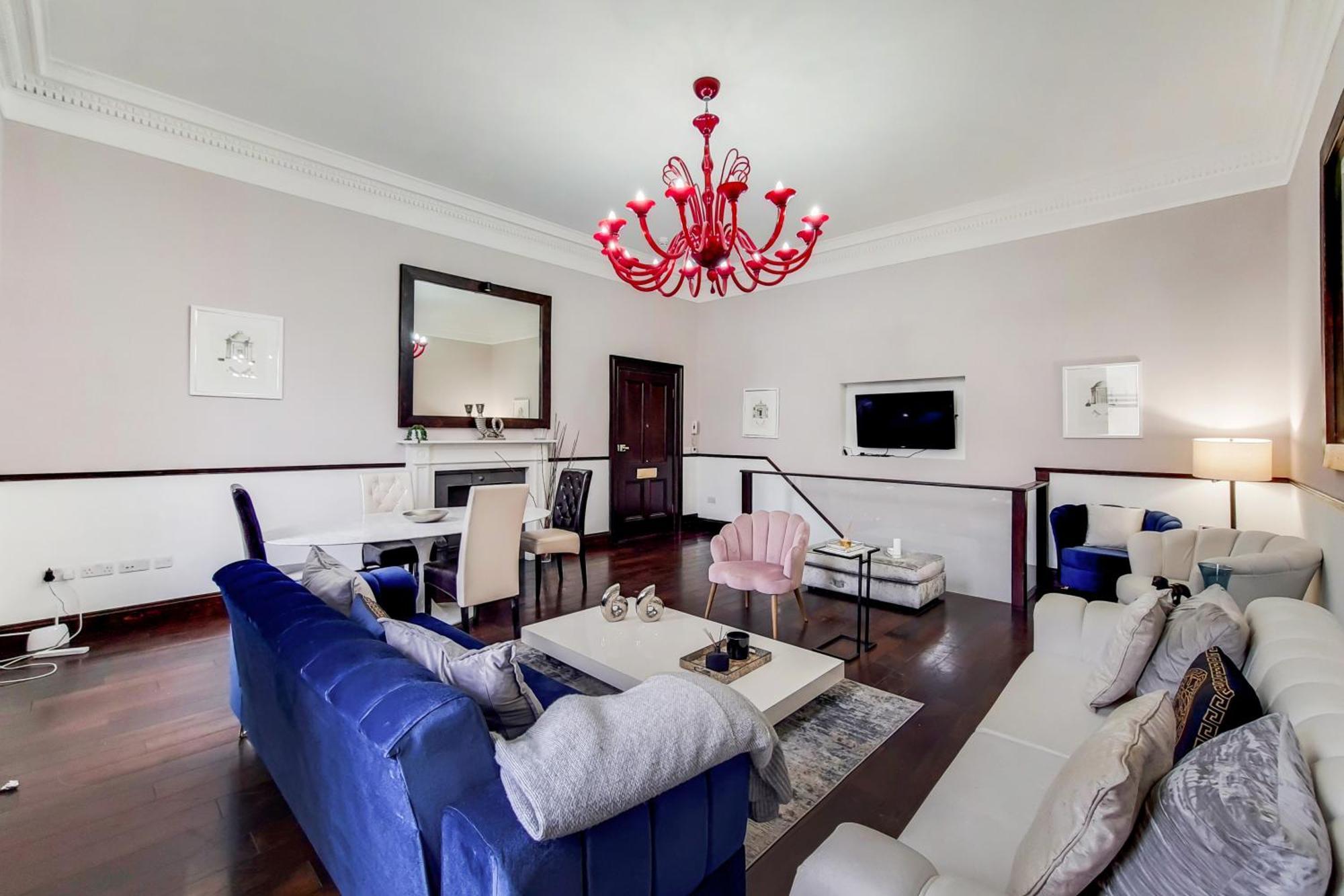 The Chesham Residences Apartment
