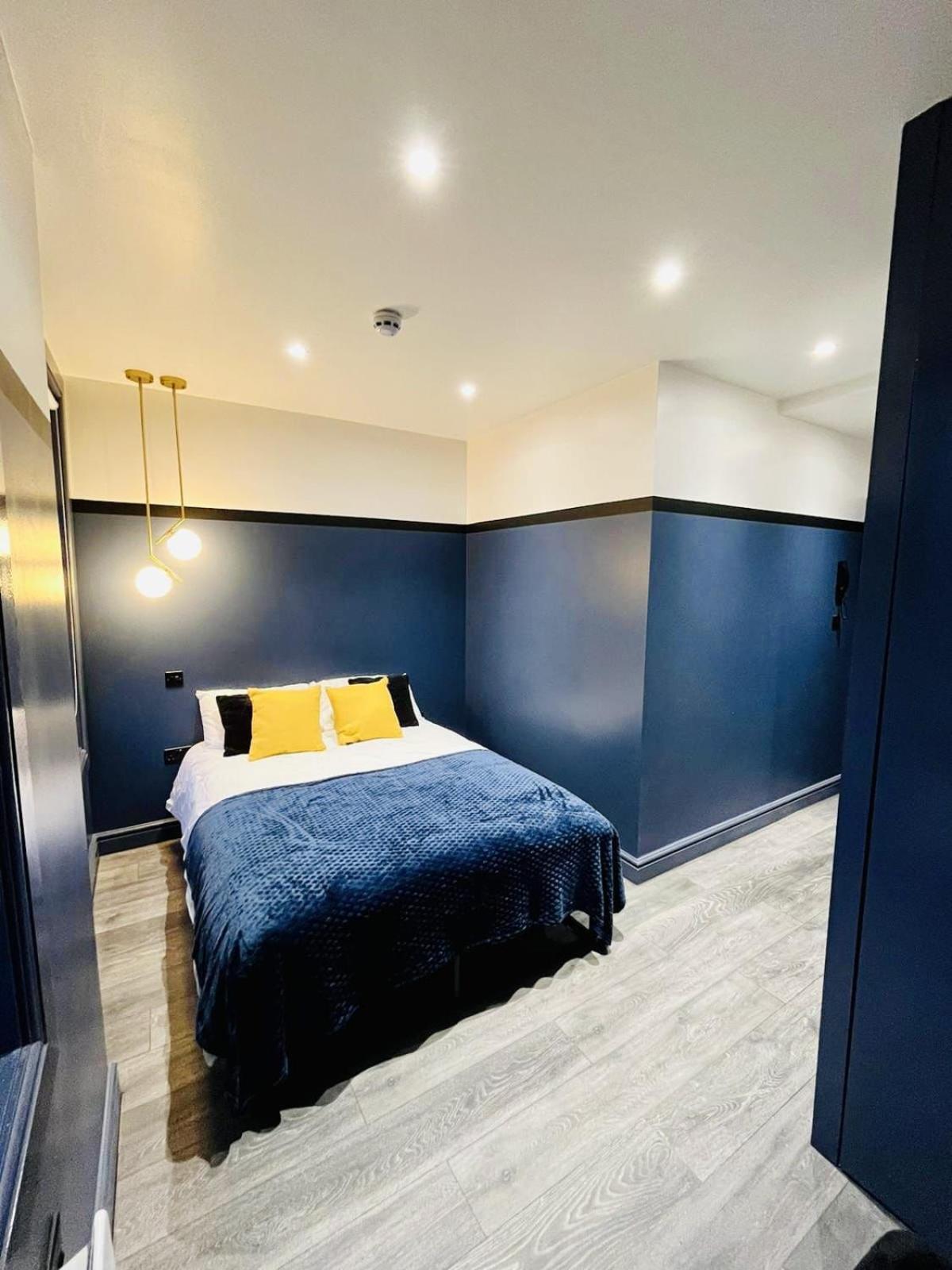 39 Blue House Luxury Ensuite Ideal For Tourists Gasthof