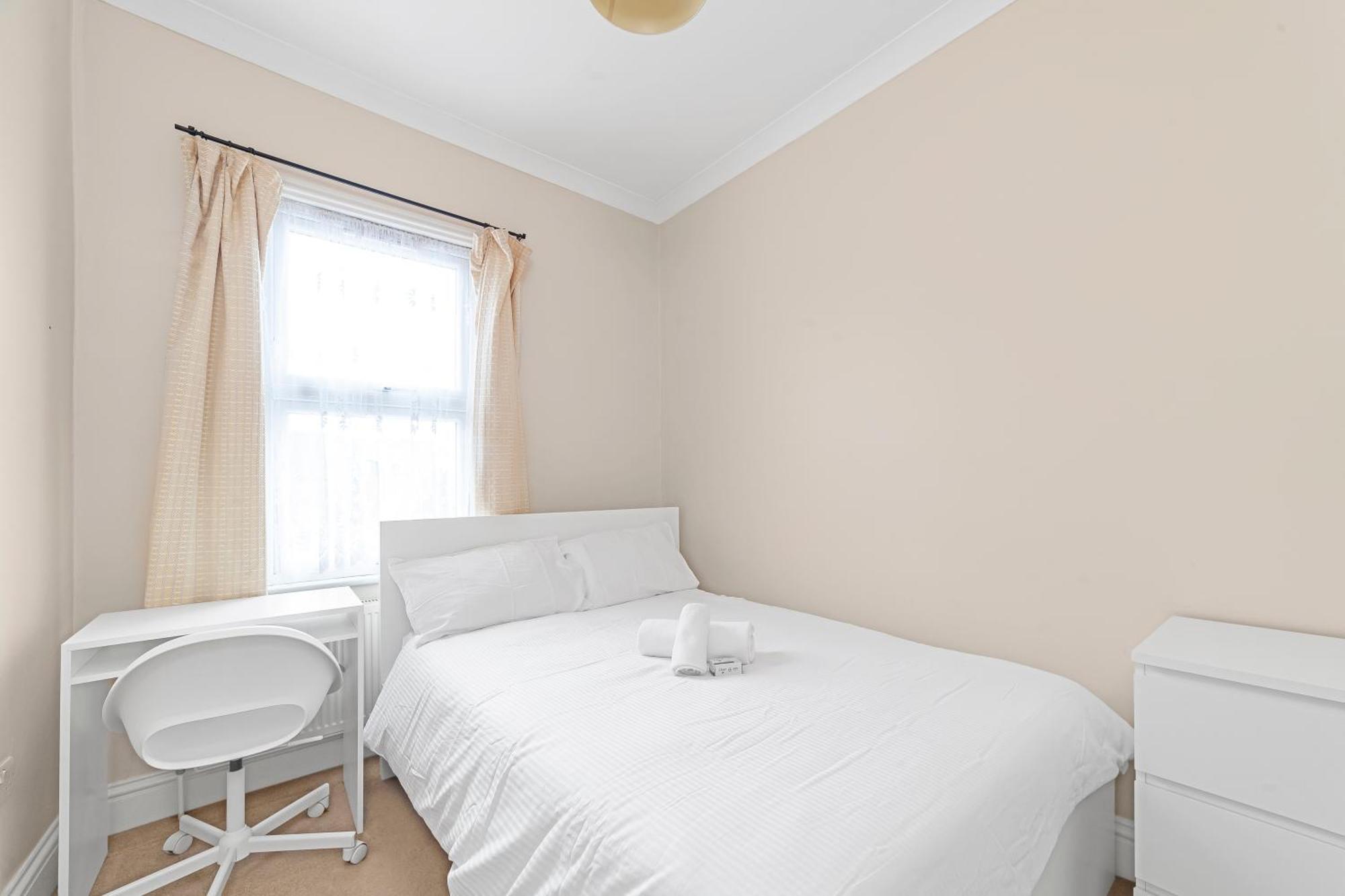 Spot Homes Homestay *