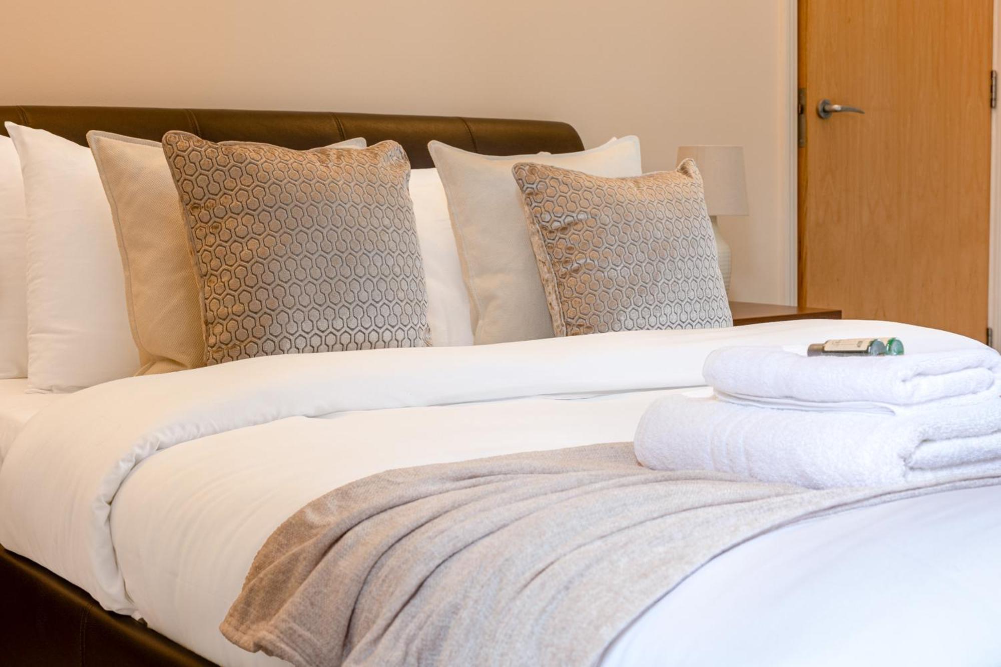 Spacious & Secluded 1br Flat In Maida Vale Apartment *