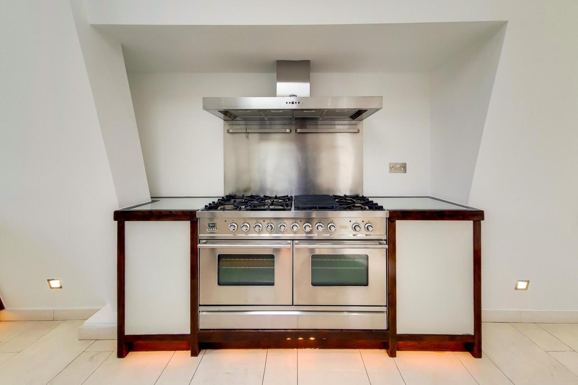 The Chesham Residences Apartment *