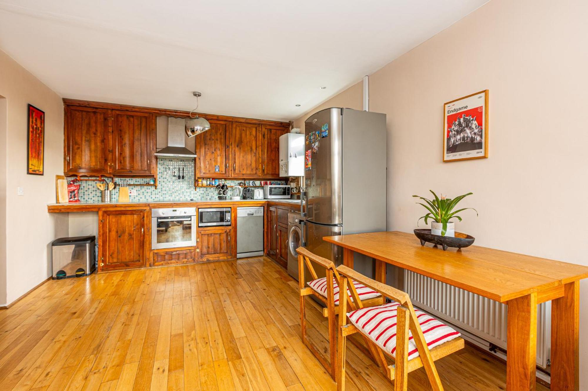 Apartment 2br Balcony, Battersea, 5min Clapham Junction St London