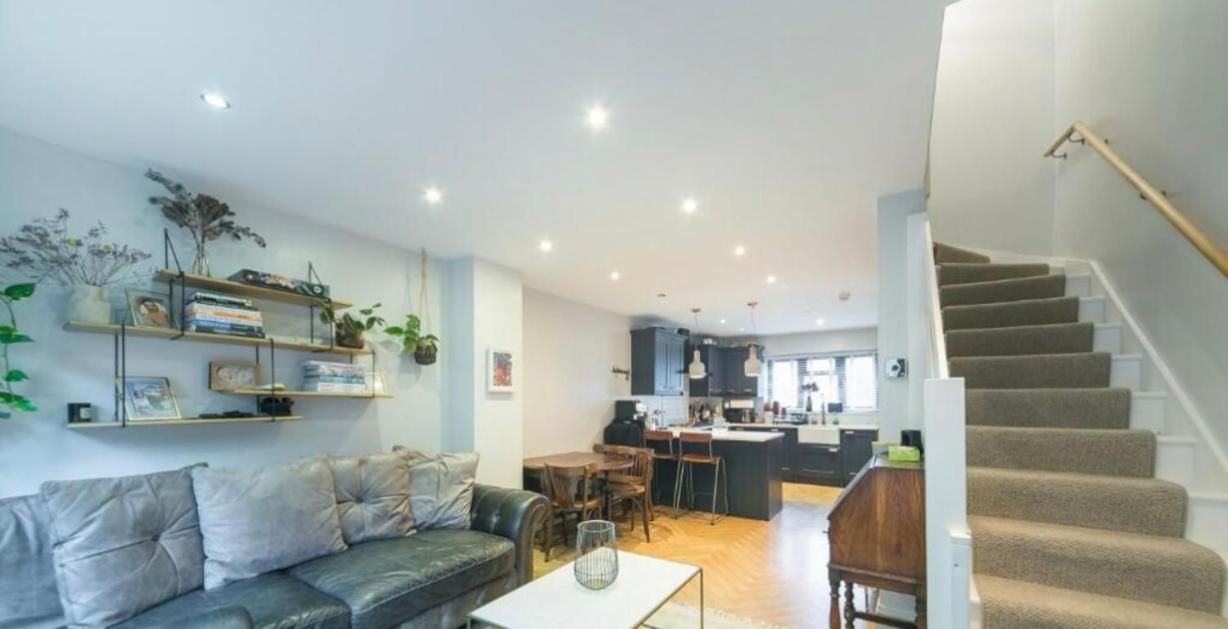 Stylish House Se16 Holiday home London