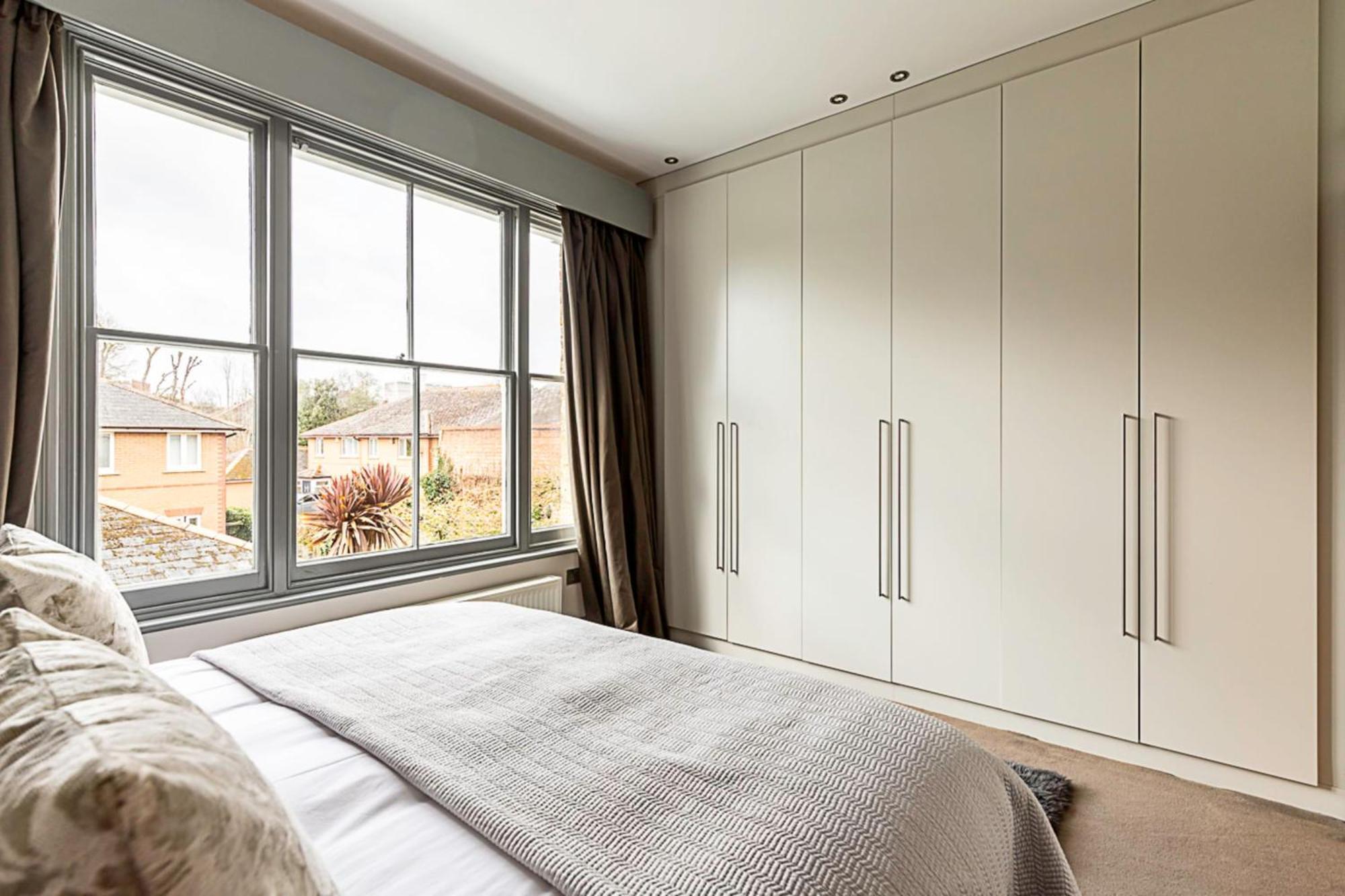 Woodlawn Manor House London