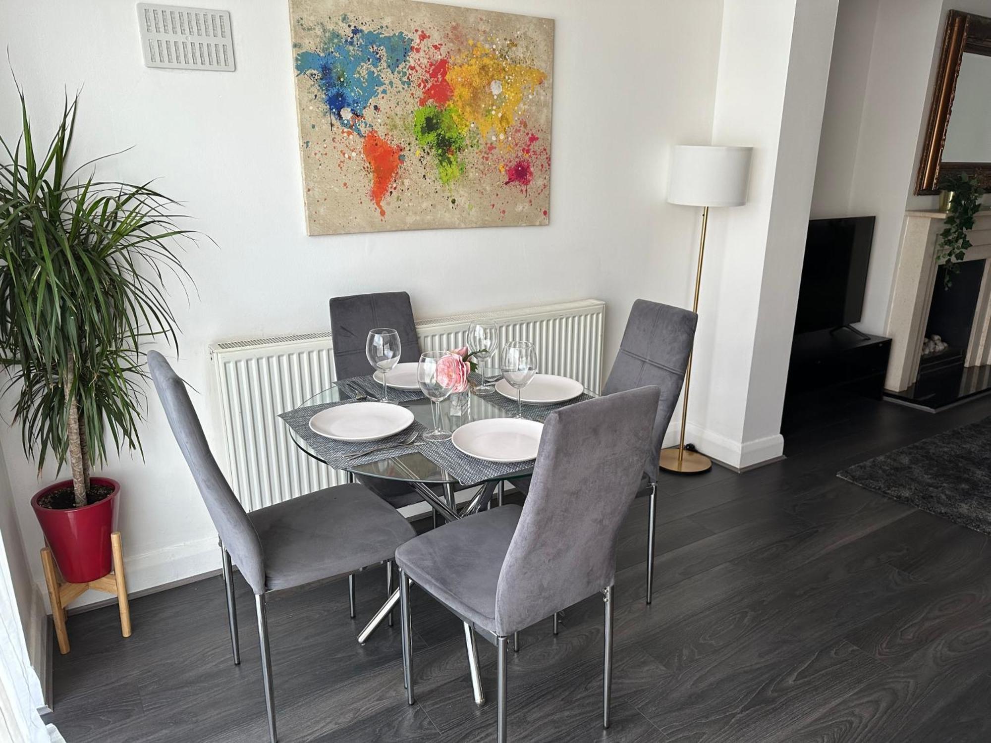Wembley Oasis: Modern Semi-detached Near Stadium * London