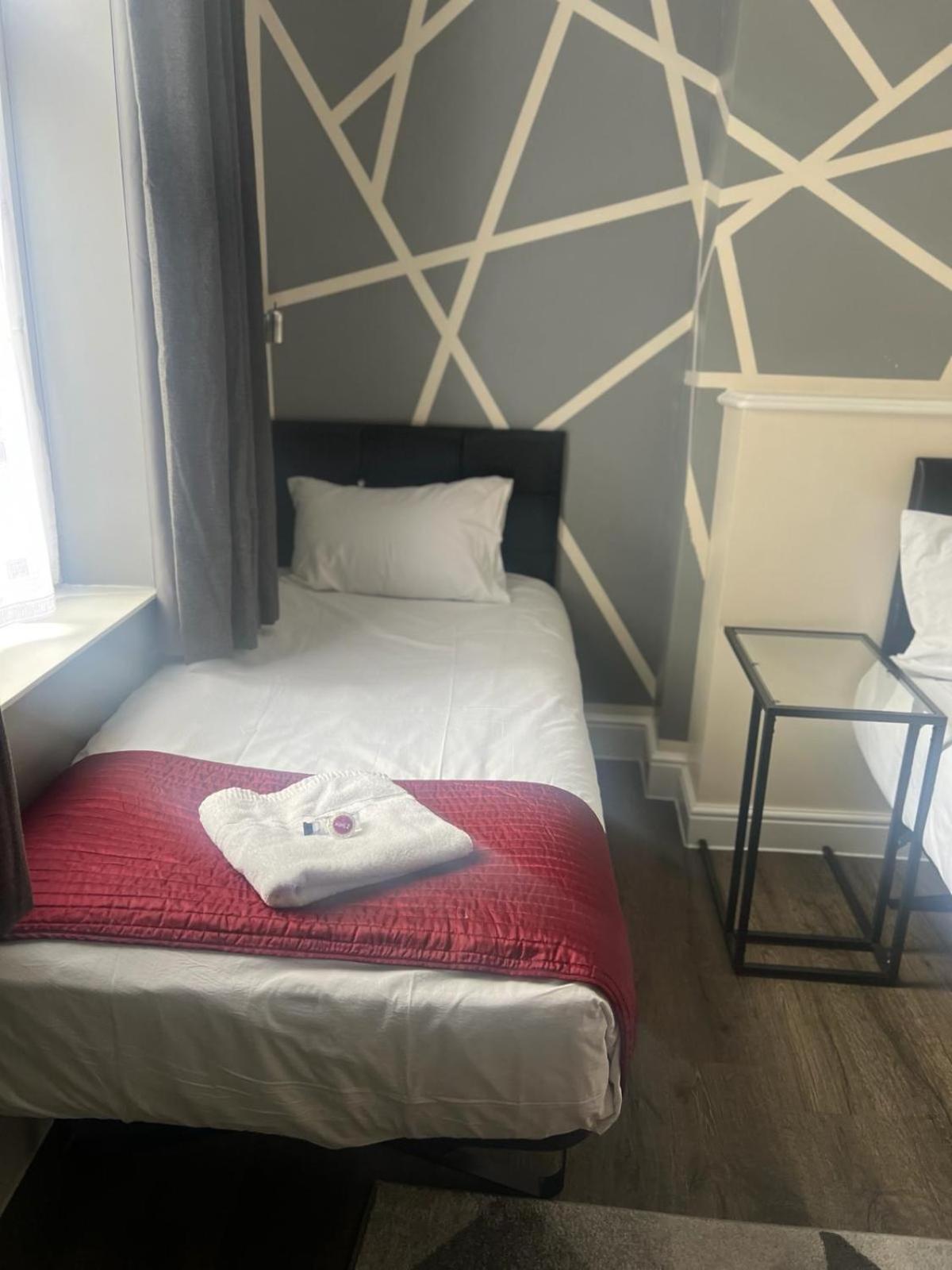 Saba And Hotel Londres