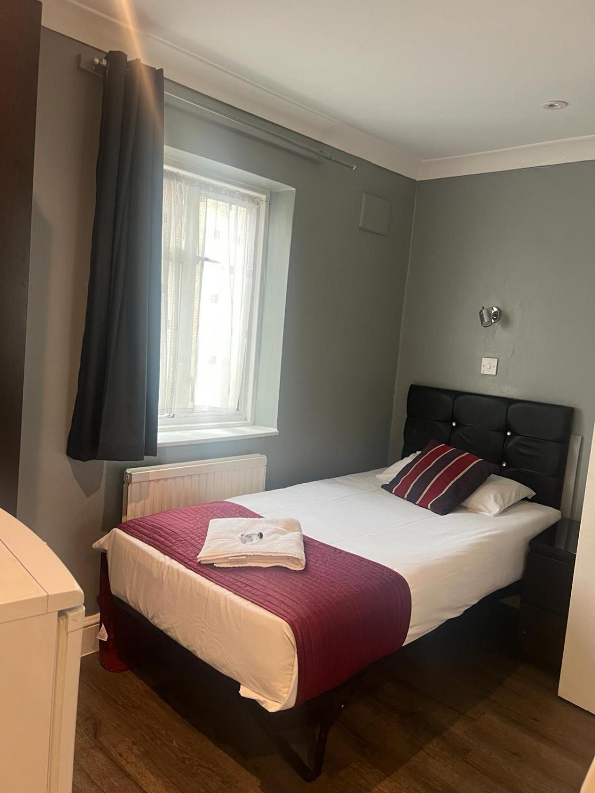Saba And Hotel Londres
