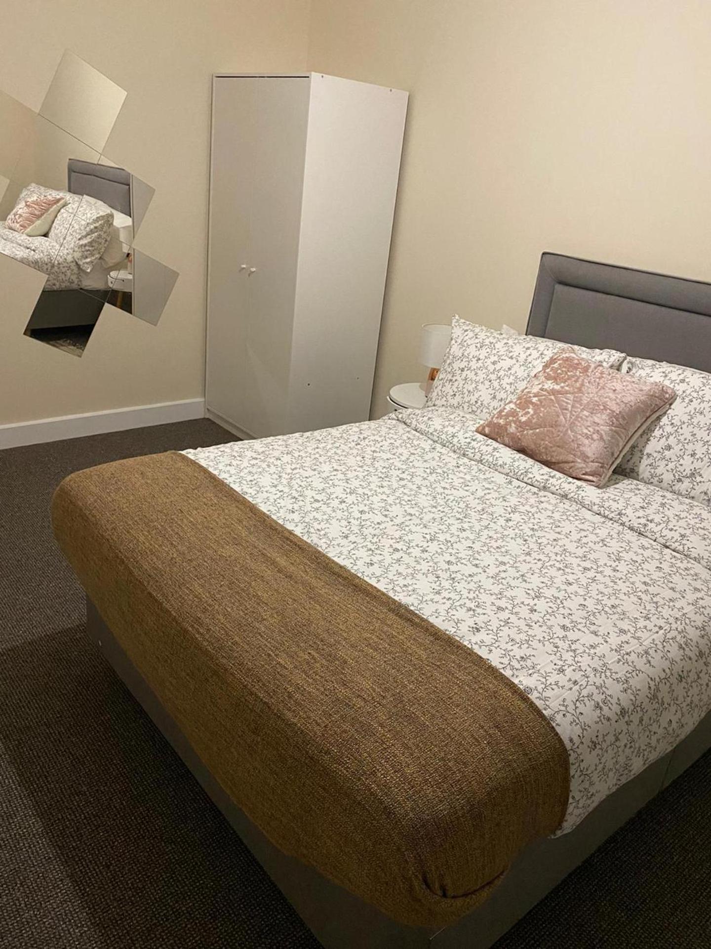 Stunning 2-bed In *