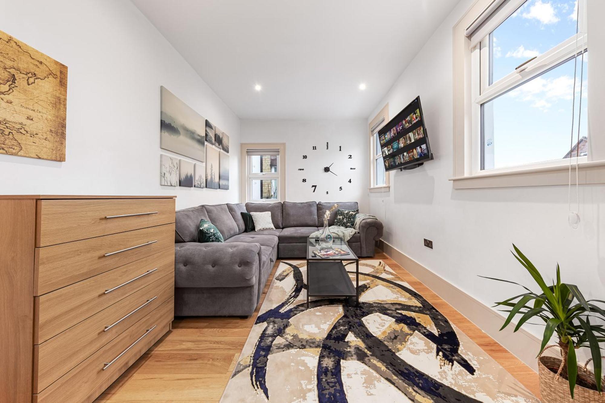 Modern Spacious 1 Bed Flat Near Richmond Park * Londres