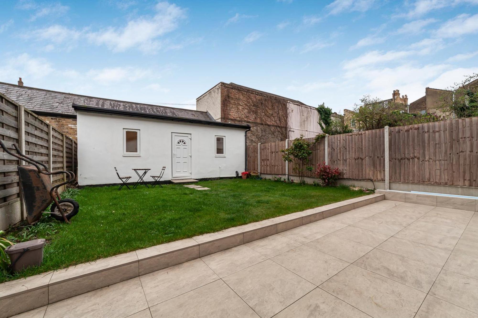 Homestay Spot Homes London