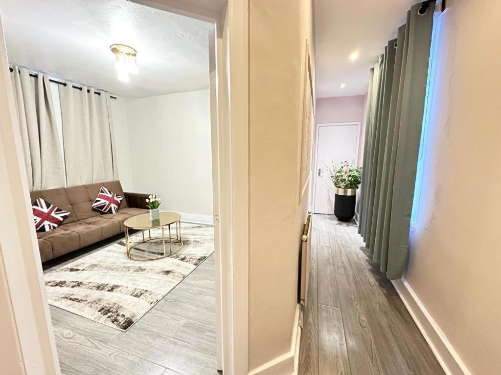 Lovely One Bedroom *