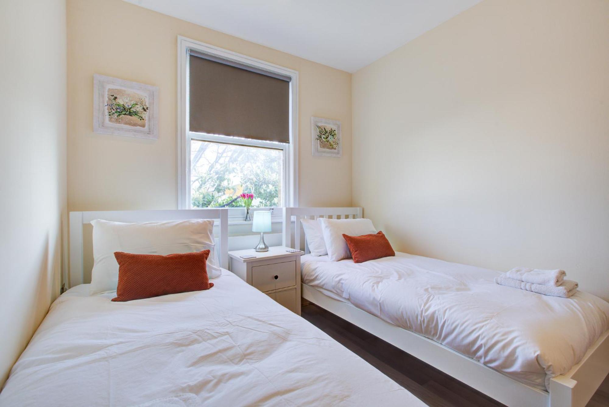 Holiday home Stunning 4 Bedroom House