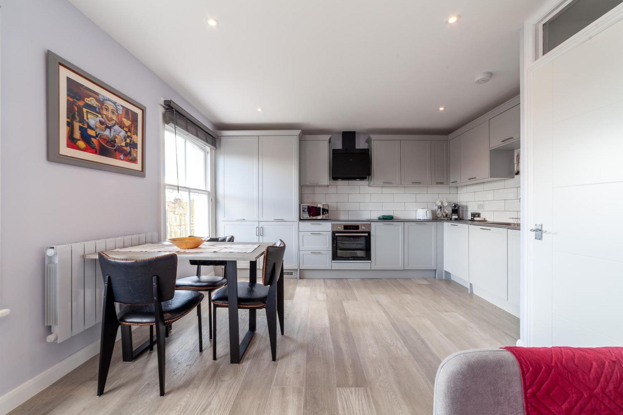 Charming New 1br Flat Wterrace, Shepherd's Bush London