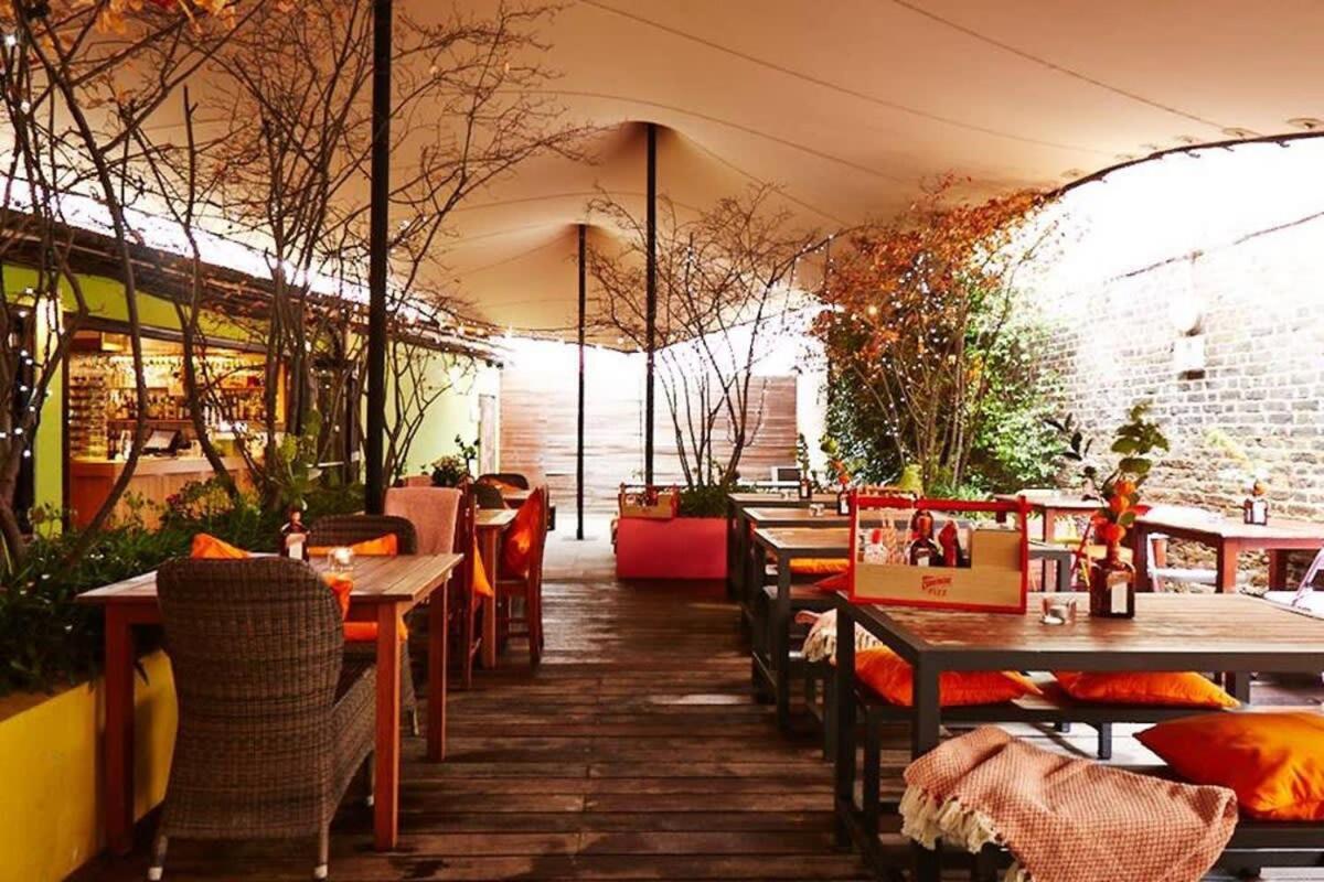 Charming Studio Near Clapham Common Apartment