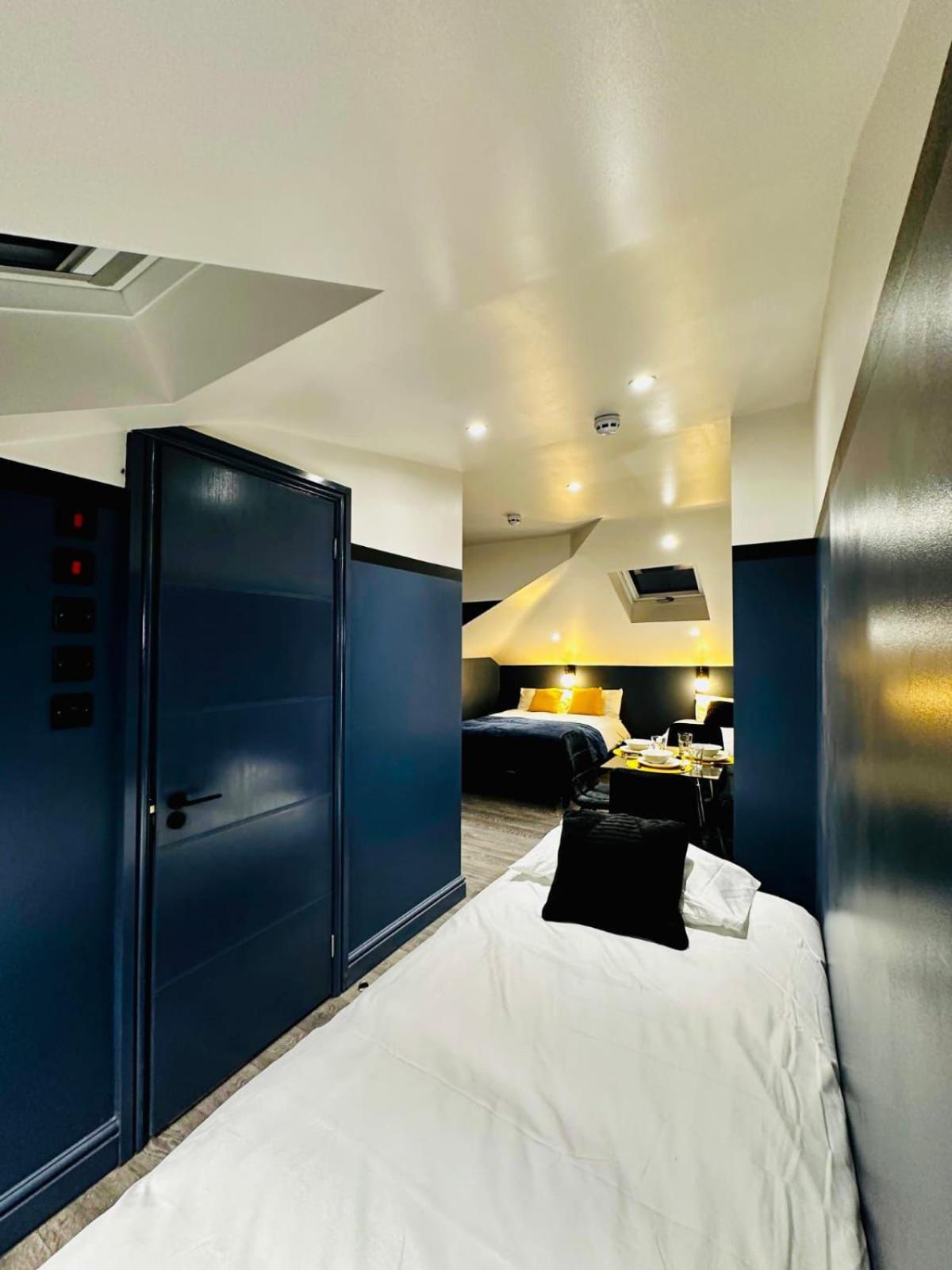 39 Blue House Luxury Ensuite Ideal For Tourists Casa de hóspedes *