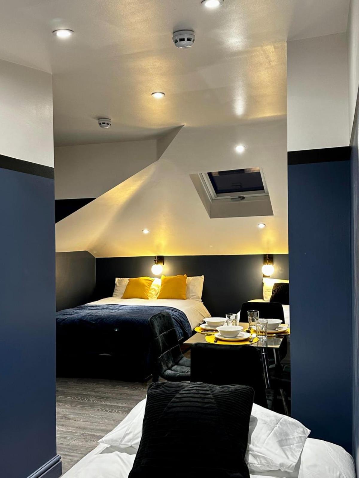39 Blue House Luxury Ensuite Ideal For Tourists Gasthof