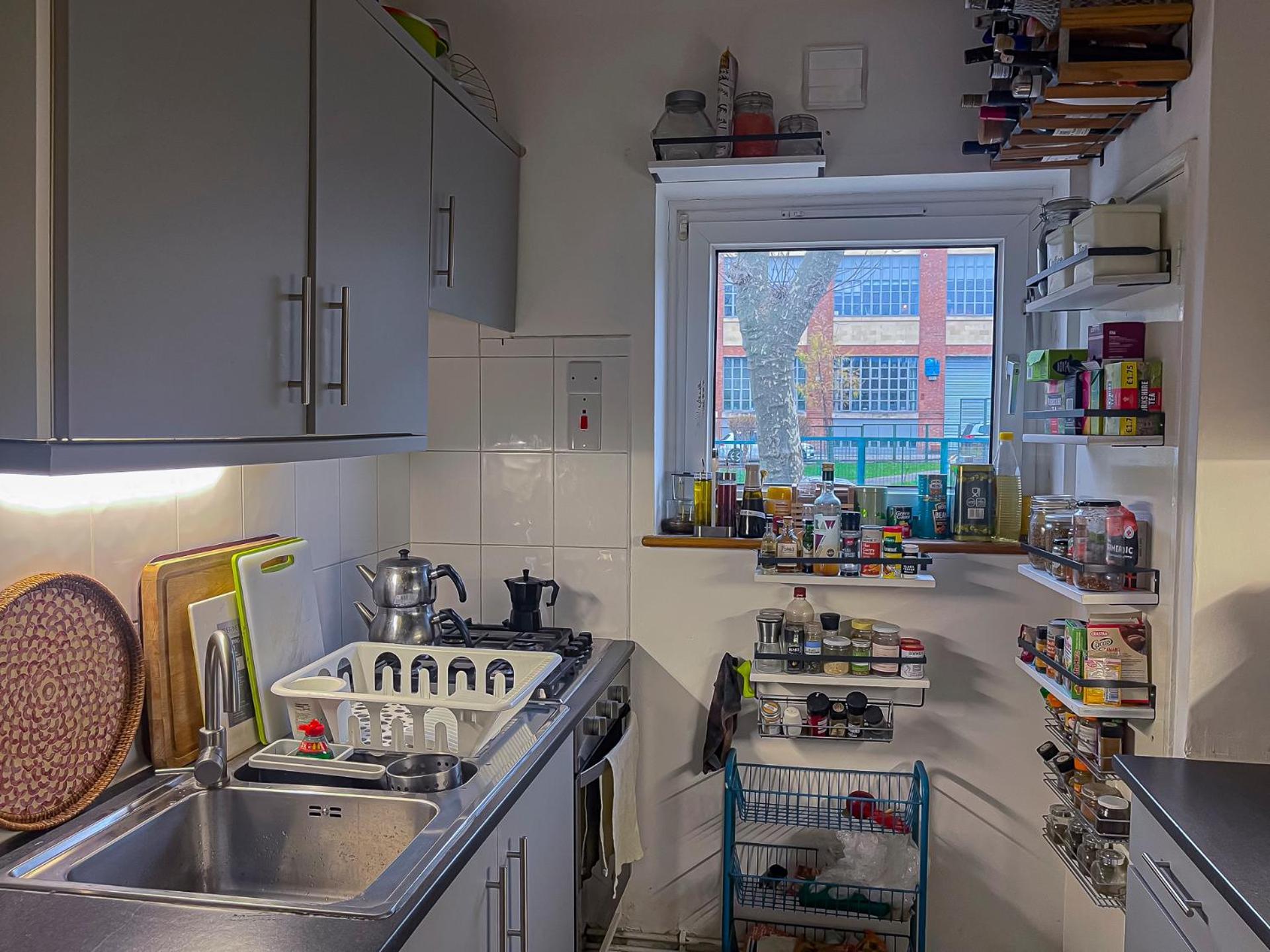 Centrally Located Comfortable In Homestay *