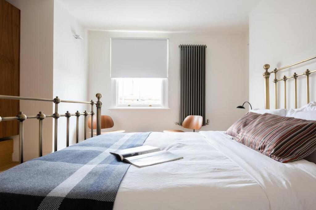 Stunning Views, Floor Flat