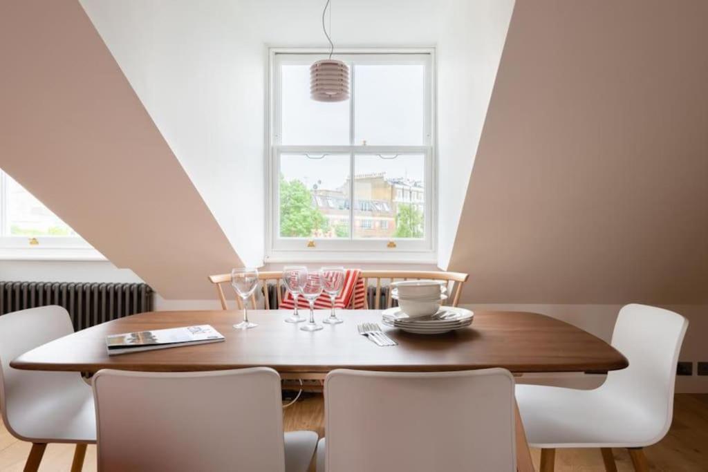 Apartment Stunning Views, Floor Flat *