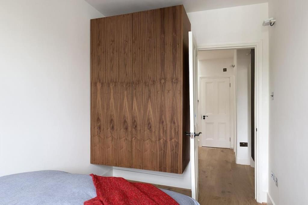 Apartment Stunning Views, Floor Flat