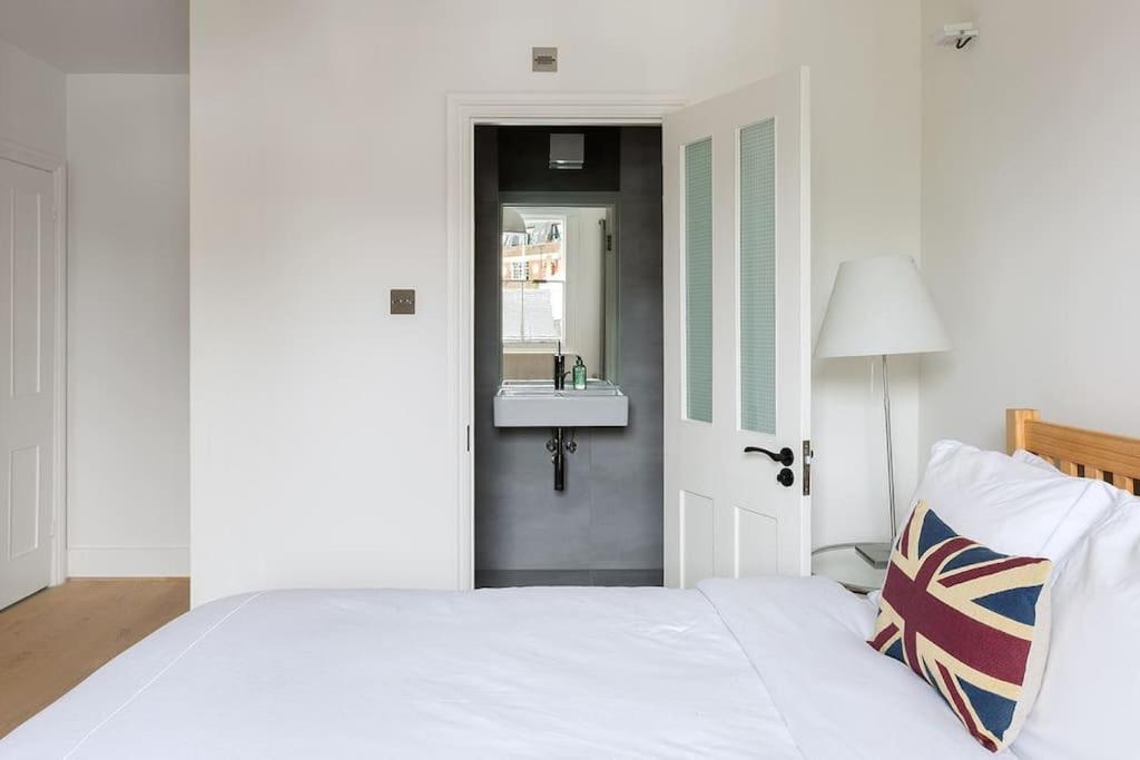 Apartment Stunning Views, Floor Flat *