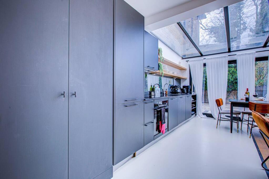Bright And Airy 1br Unit Near Queen's Park Apartment *