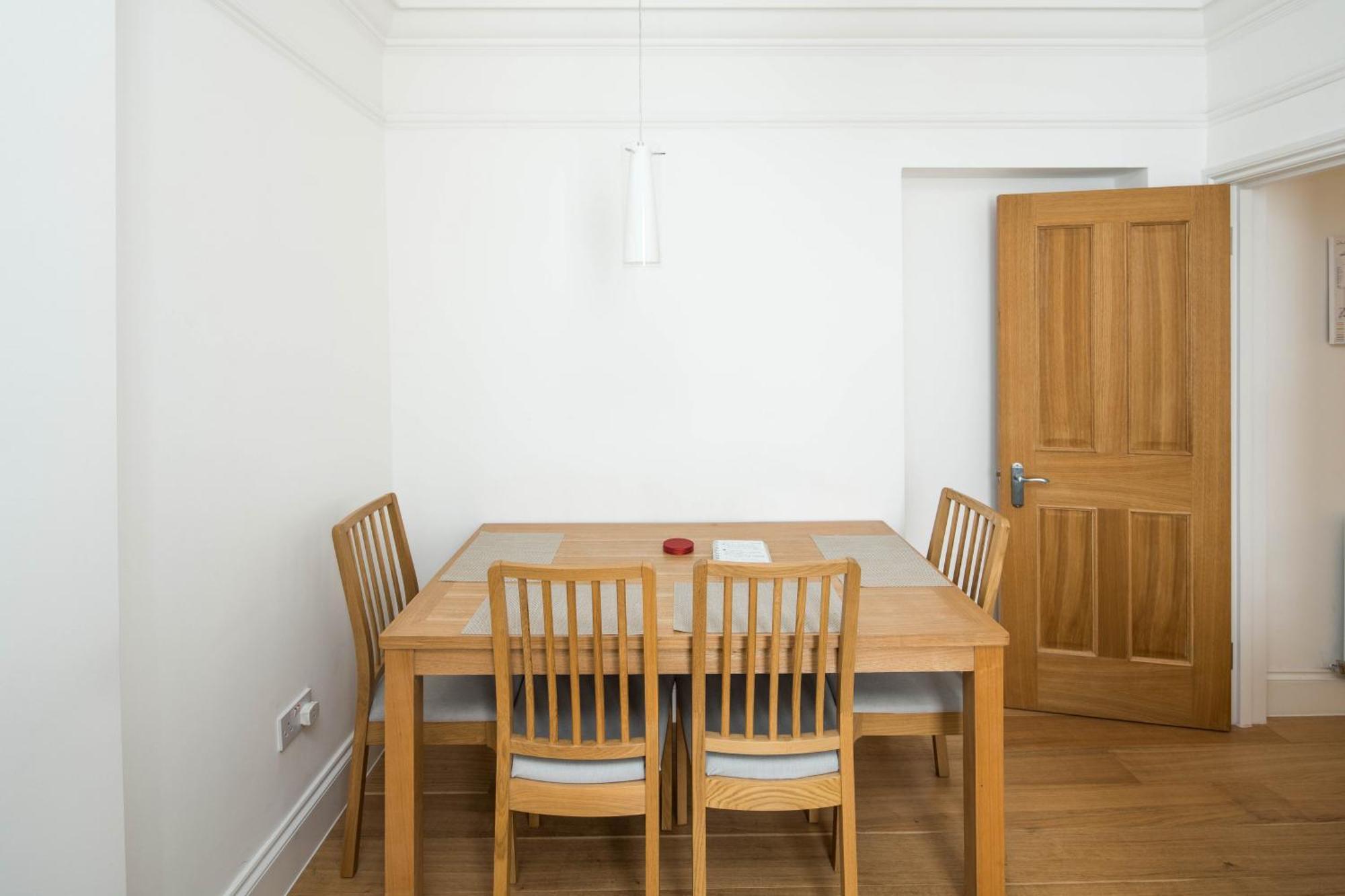Apartment Elegant 1br Near