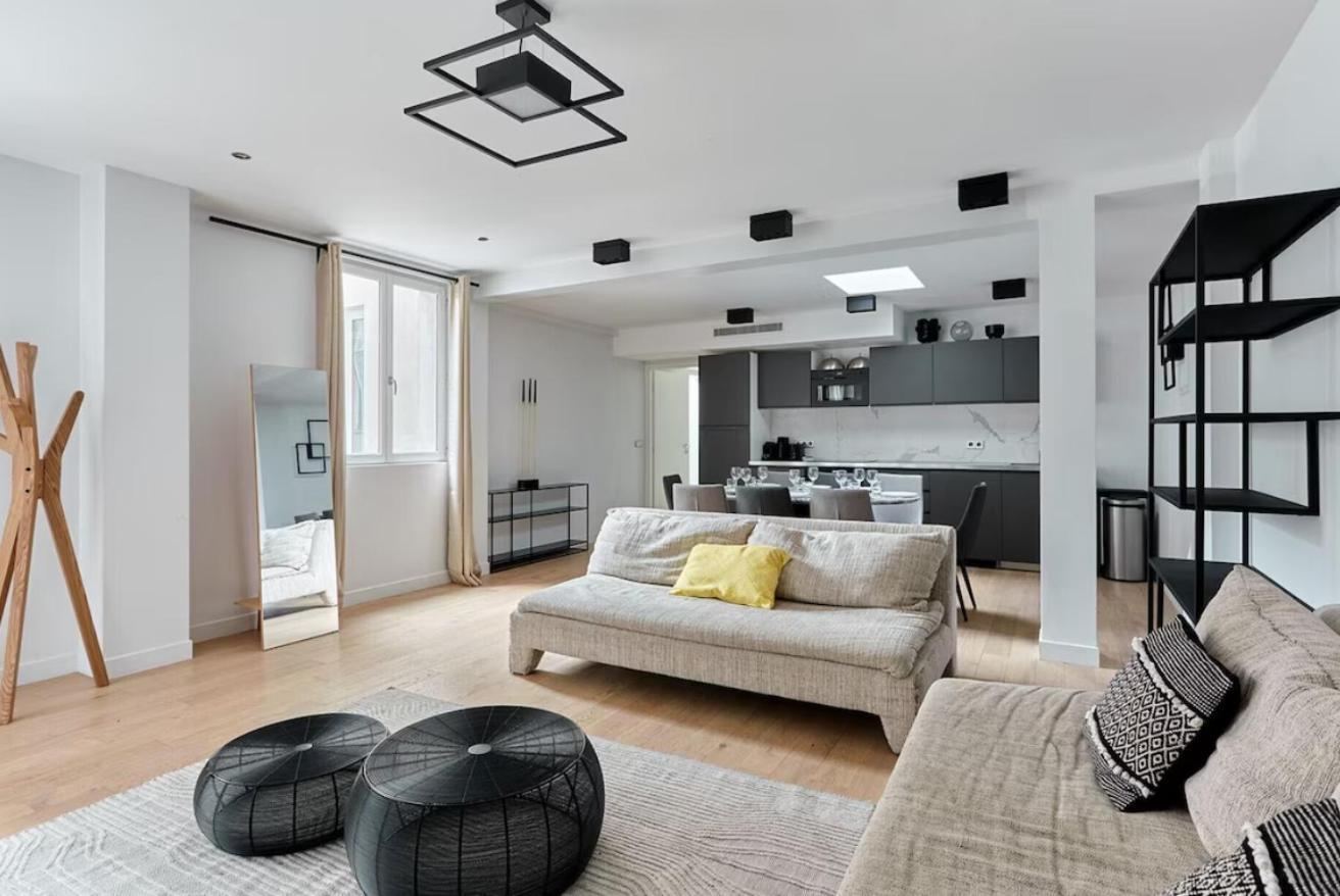 Soho Center Apartment
