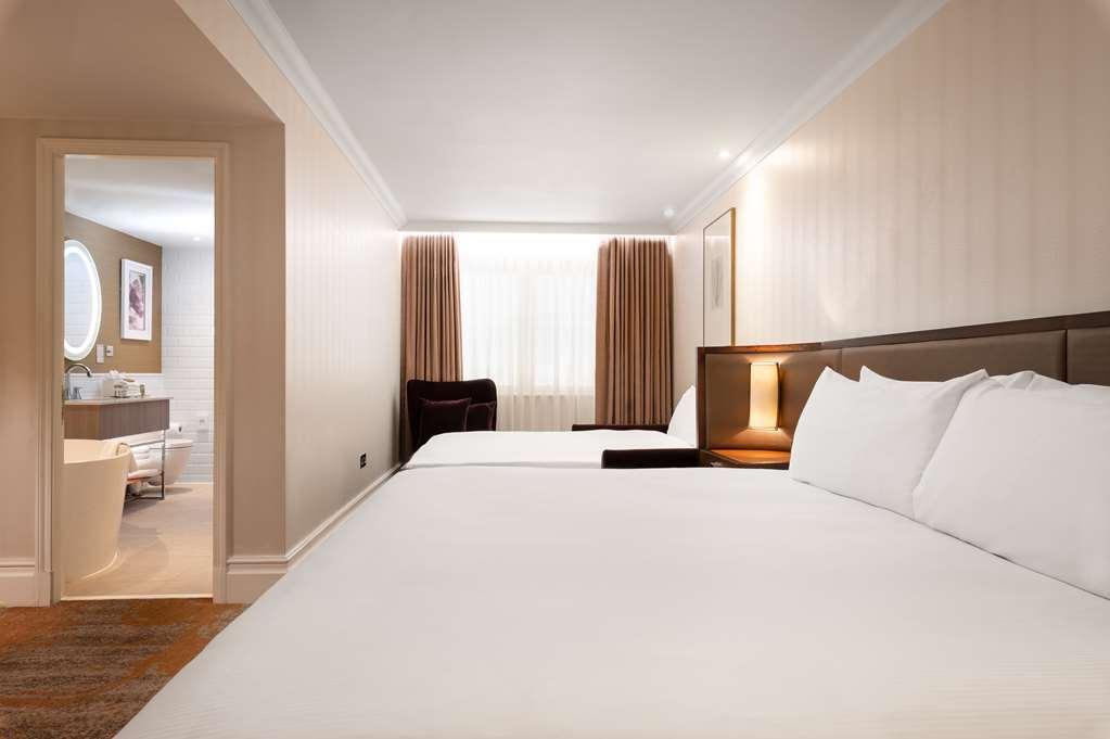 Hilton Hyde Park