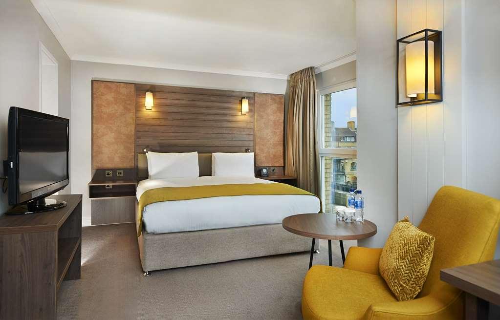 Hotel Doubletree By Hilton - Docklands Riverside London
