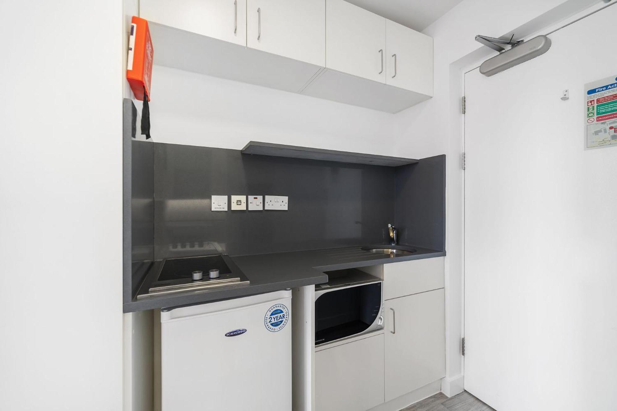 Studios, And Private Bedrooms With Shared Kitchen At Chapter Kings Cross In London