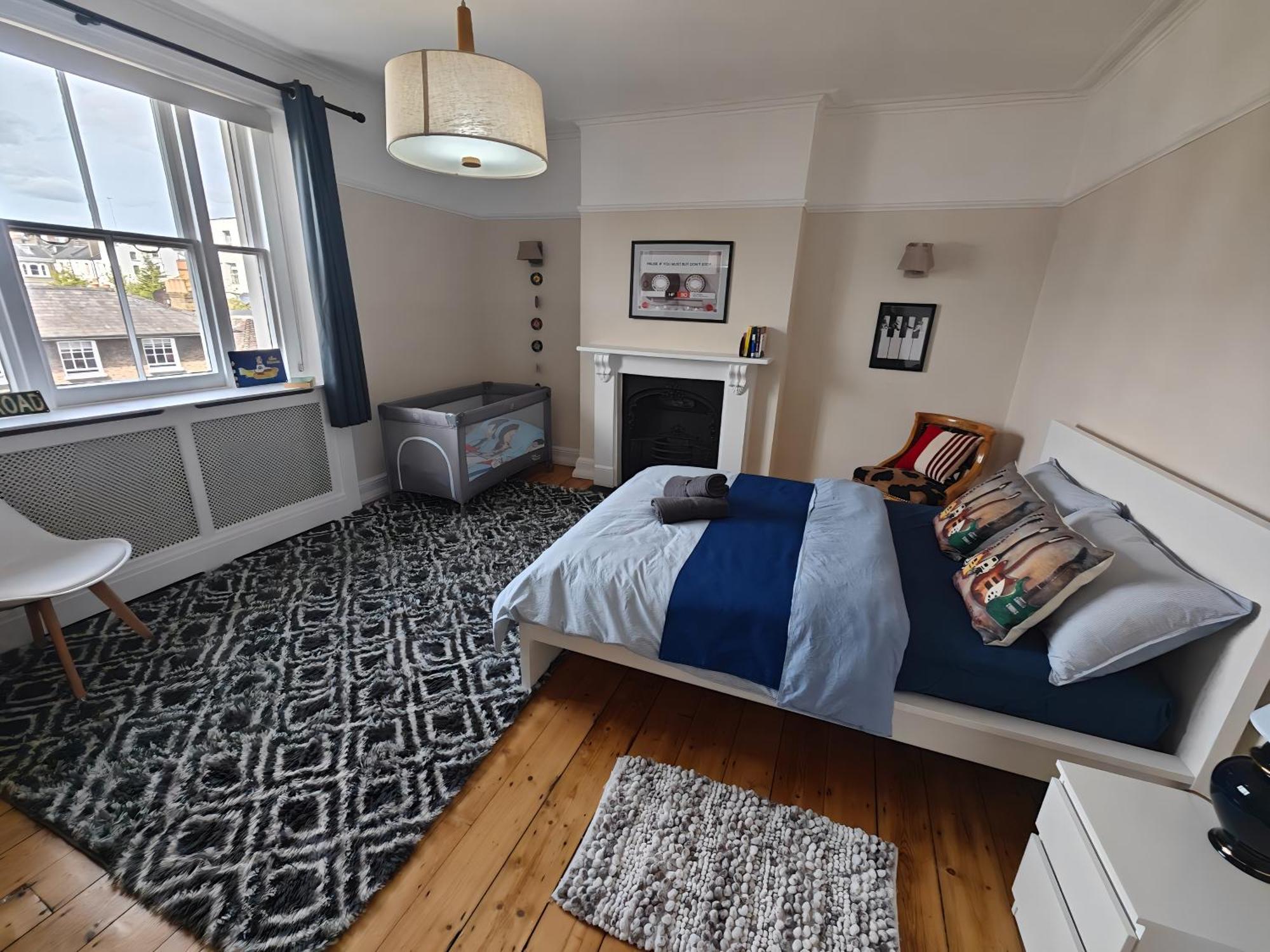 Stunning 4 Bedroom Flat In Regent's Park - Abbey Rd Holiday home *