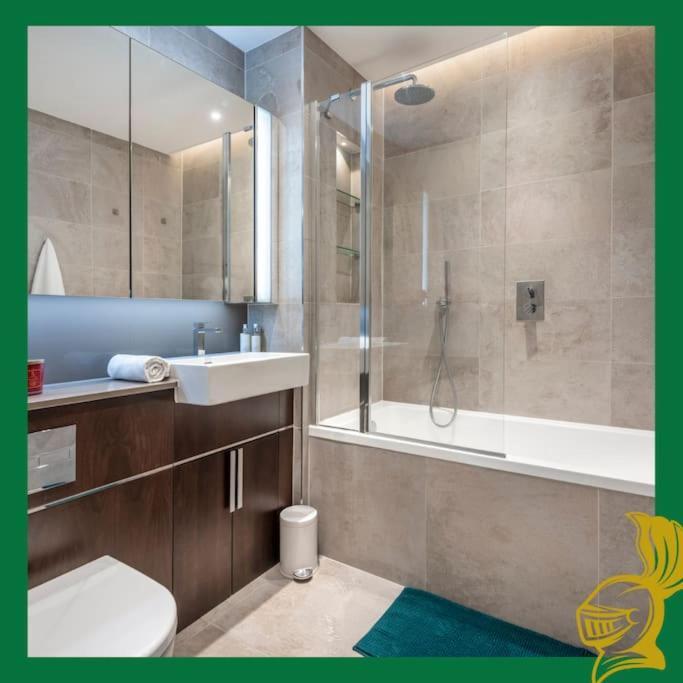 The Embassy Two Bedrooms Devereux Residences *