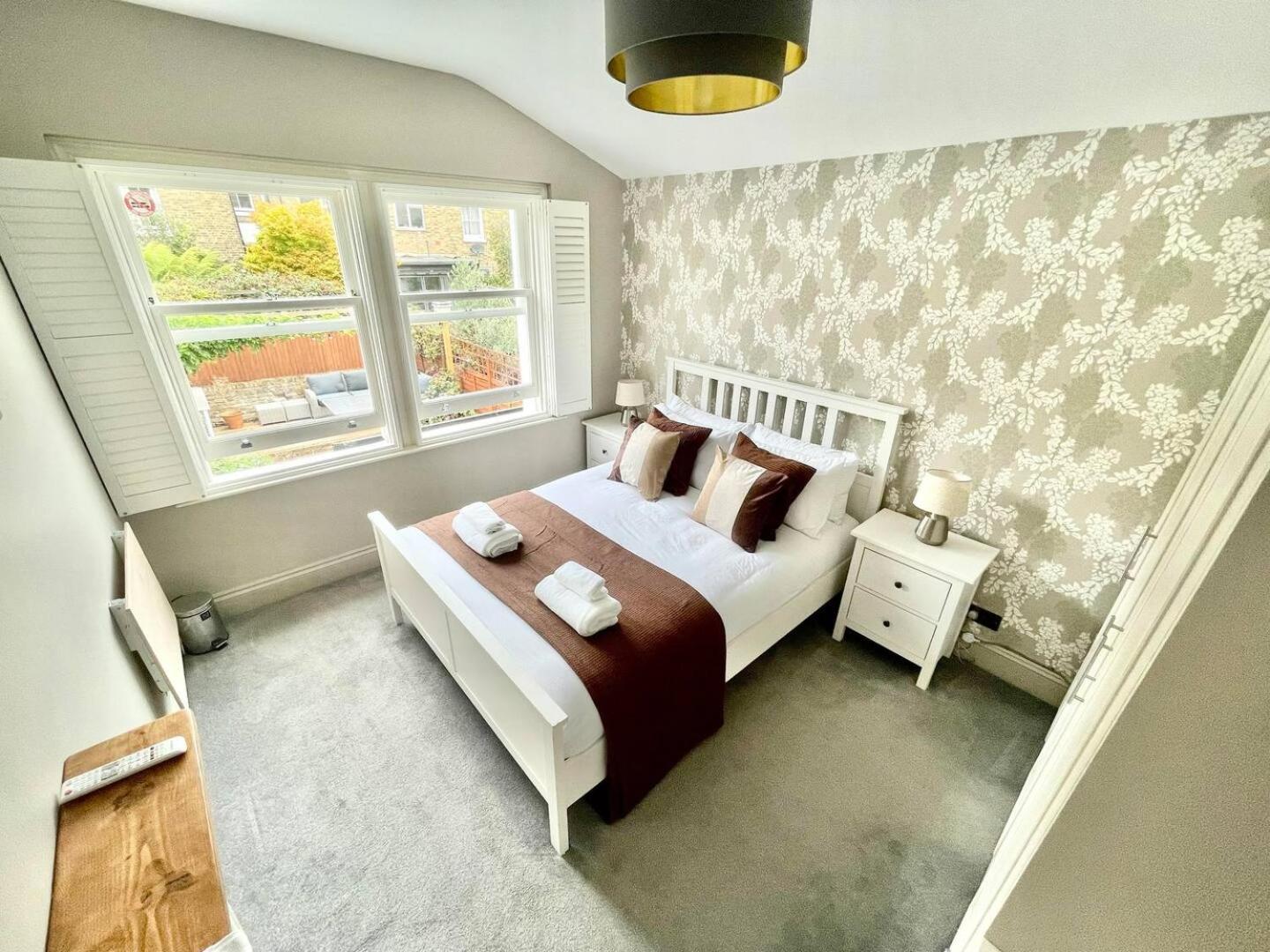 Luxury King-bed Ensuite With Tranquil Garden Views * London