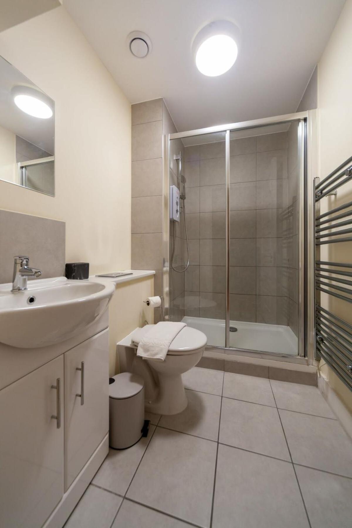 Characterful 2 Bedroom In Brixton Apartment