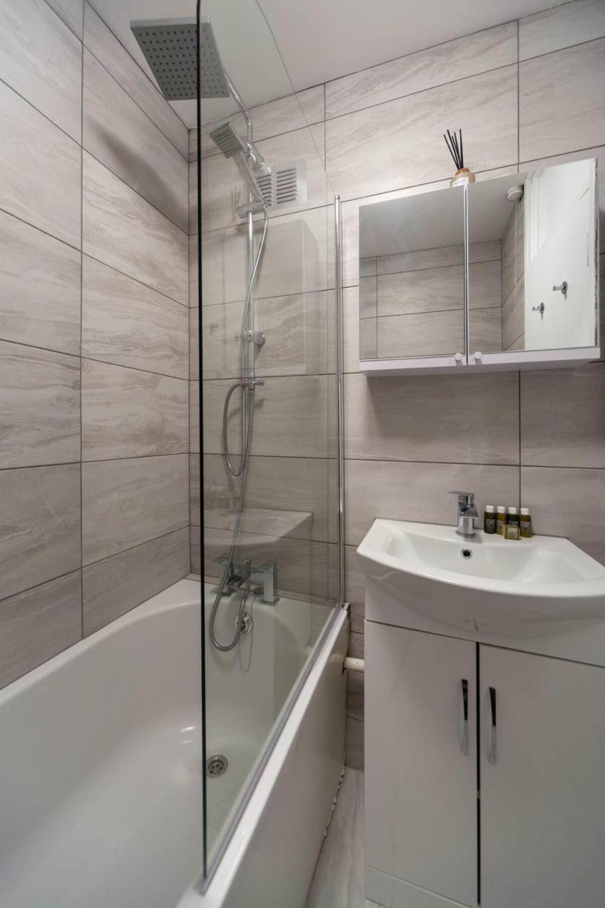 3 Bedroom Old Street - Amazing Views London