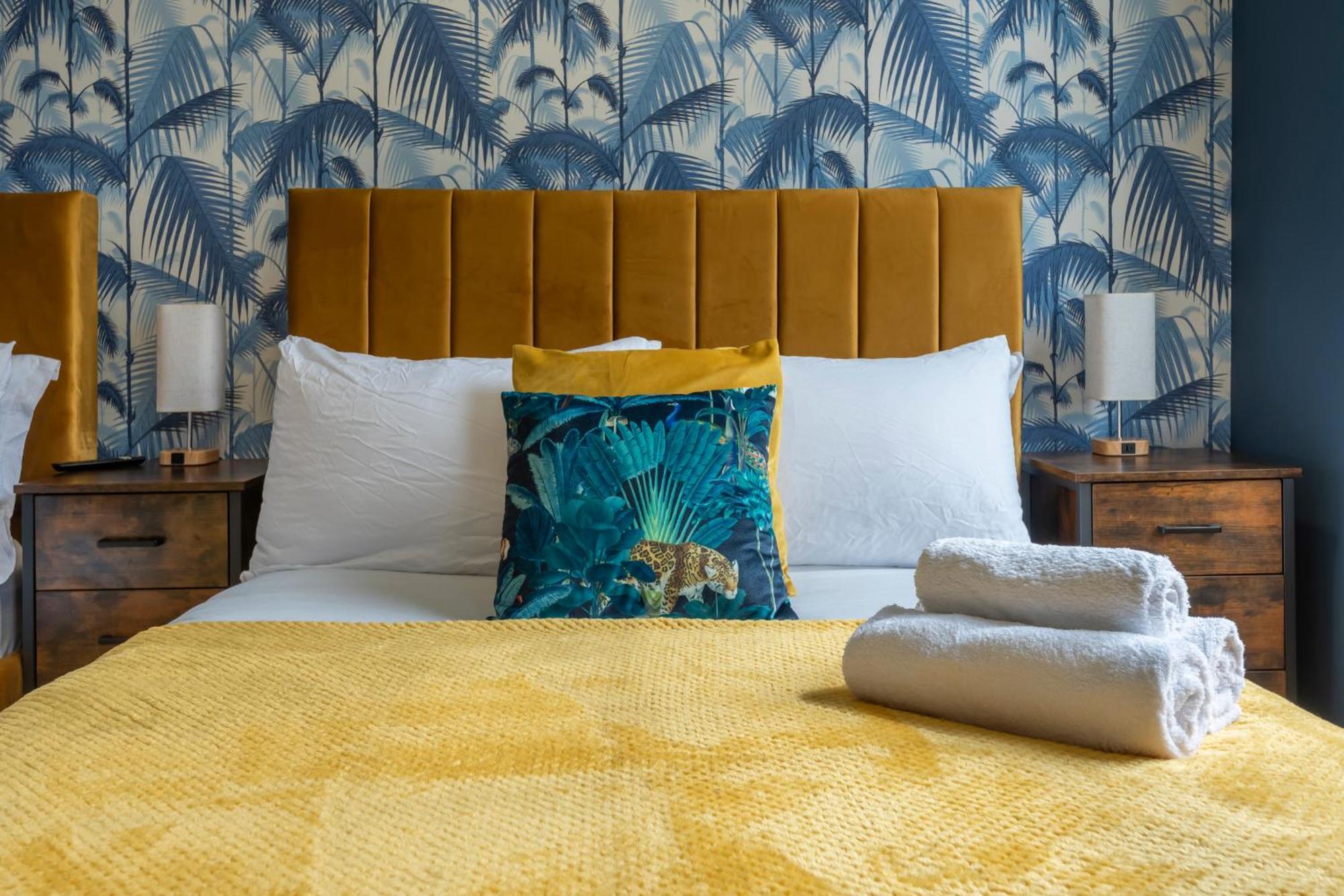 Brand New The Palms: Luxury Family * London
